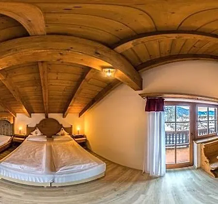 Otel Laerchenhuegel